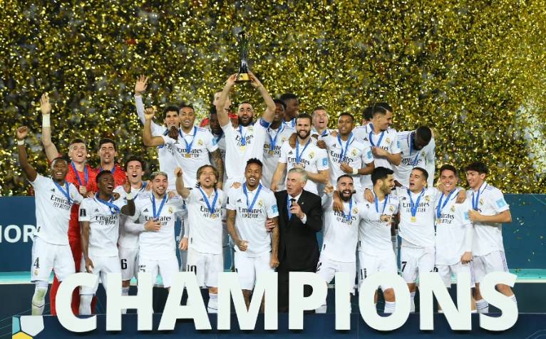 威少一直以来都是一名篮板高手，本场（一向擅长抢板的威少，本场再显功力）