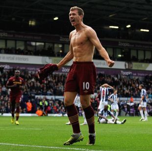 官方：诺里斯确认明年将使用1号作为自己的车号