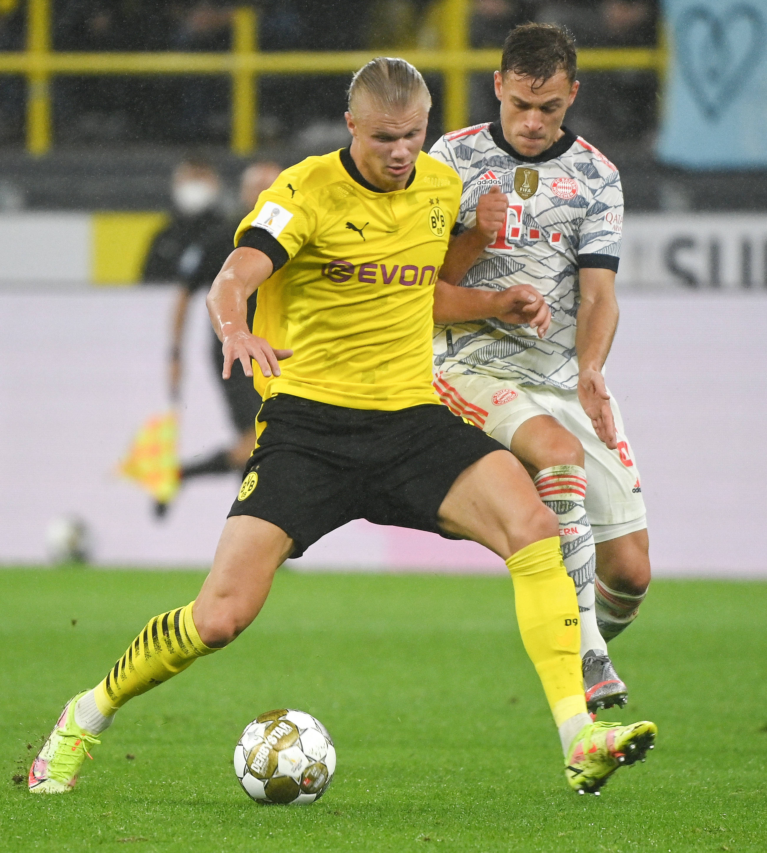 这脚抽射太干脆了